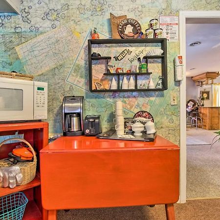 Artsy Getaway About 8 Miles To Downtown Kansas City! Independence Exteriör bild